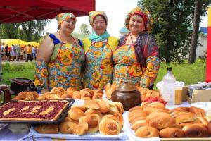 Фестиваль-ярмарка «Праздник русской печки» Фестиваль-ярмарка «Праздник русской печки»
