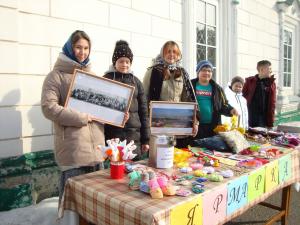 В прощёное воскресенье, на территории Спасского храма г. Городца прошла благотворительная ярмарка