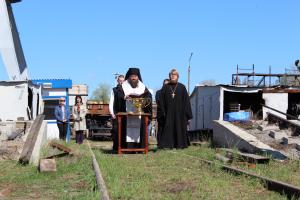 Епископ Городецкий и Ветлужский Парамон освятил учебный вертолётоносец «Николай Камов»