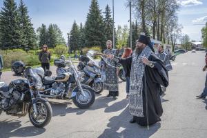 Епископ Городецкий и Ветлужский Парамон принял участие в открытии мотосезона в г. Городец