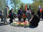 В праздничных мероприятиях дня Победы в городе Заволжье принял участие секретарь Городецкой епархии иерей Илья Тюрин