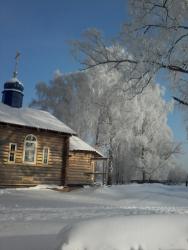 Первая литургия в храме Покрова Пресвятой Богородицы в деревне Хахалы Семеновского благочиния