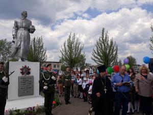 День Победы в поселке Сухобезводное