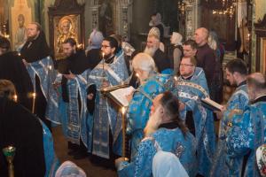 Накануне праздника Введения во храм Пресвятой Богородицы епископ Городецкий и Ветлужский Августин совершил всенощное бдение в Городецком Феодоровском мужском монастыре Накануне праздника Введения во храм Пресвятой Богородицы епископ Городецкий и Ветлужский Августин совершил всенощное бдение в Городецком Феодоровском мужском монастыре