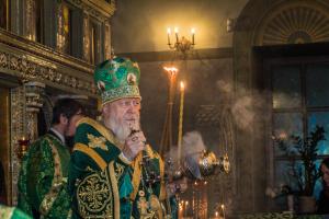 Епископ Городецкий и Ветлужский Августин совершил Всенощное бдение накануне торжеств в честь святого Александра Невского в Городецком Феодоровском мужском монастыре Епископ Городецкий и Ветлужский Августин совершил Всенощное бдение накануне торжеств в честь святого Александра Невского в Городецком Феодоровском мужском монастыре
