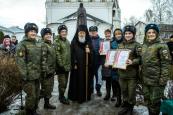 Епископ Городецкий и Ветлужский Августин возглавил традиционный Александро-Невский крестный ход по Городцу