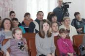 Семеновцы посетили книжно-иллюстративную выставку, где приняли участие в литературной викторине
