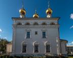 Богослужение в день двунадесятого праздника Благовещения Пресвятой Богородицы состоялось в Феодоровском соборе Городецкого Феодоровского мужского монастыря