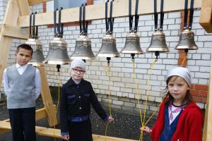 В Вознесенском храме поселка Ковернино состоялось освящение новой звонницы