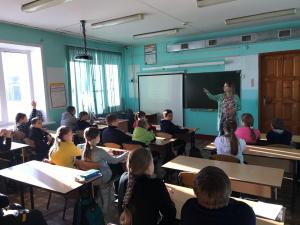В рамках Дня православной книги Ковернинские школьники погрузились в тему становления книгопечатания на Руси