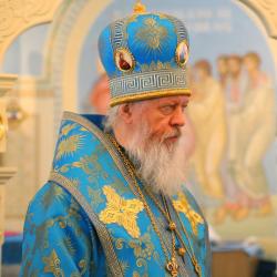 В праздник Владимирской иконы Божией Матери епископ Городецкий и Ветлужский Августин совершил Божественную литургию в Свято-Троицком архиерейском подворье села Белбаж
