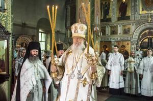 В Неделю 9-ю по Пятидесятнице епископ Городецкий и Ветлужский Августин совершил Божественную литургию в кафедральном соборе Феодоровской иконы Божией Матери