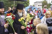 Епископ Городецкий и Ветлужский Августин принял участие в Торжественной линейке Православной гимназии им. Александра Невского (Городецкая епархия)