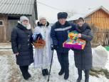 Акция "С теплом и лаской к человеку" в Шаранге