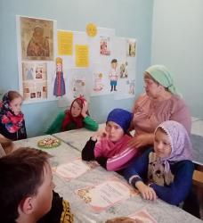 3 апреля руководитель воскресной школы при храме в честь Рождества Пресвятой Богородицы села Хохлома Ковернинского благочиния В.Д.Махиня провела беседу о преподобном Иоанне Лествичнике