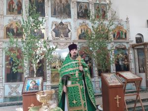 Престольный праздник в храме Пресвятой Живоначальной Троицы поселка Шаранга Престольный праздник в храме Пресвятой Живоначальной Троицы поселка Шаранга
